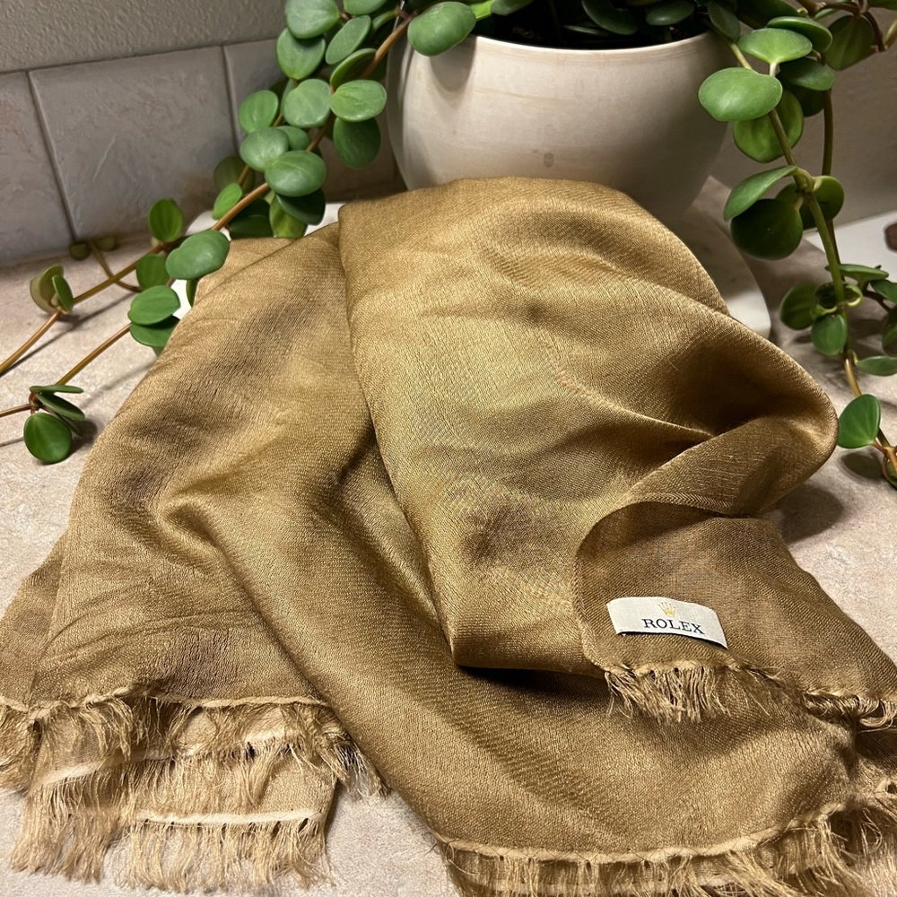 ⚜️⚜️⚜️ Authentic Rolex Gold Sheen Silk-Cashmere Scarf ⚜️⚜️⚜️